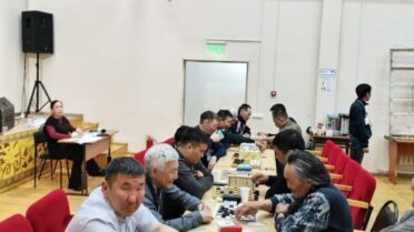 Күрэх — шашка, баарыс, дартс